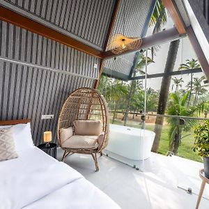 Romance Partial Rooftop Seaview